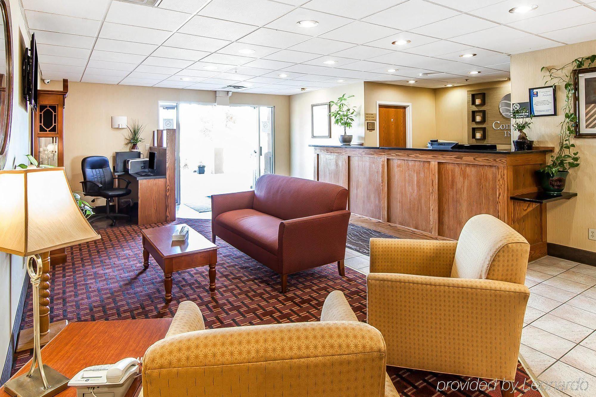Quality Inn Seaman Екстериор снимка
